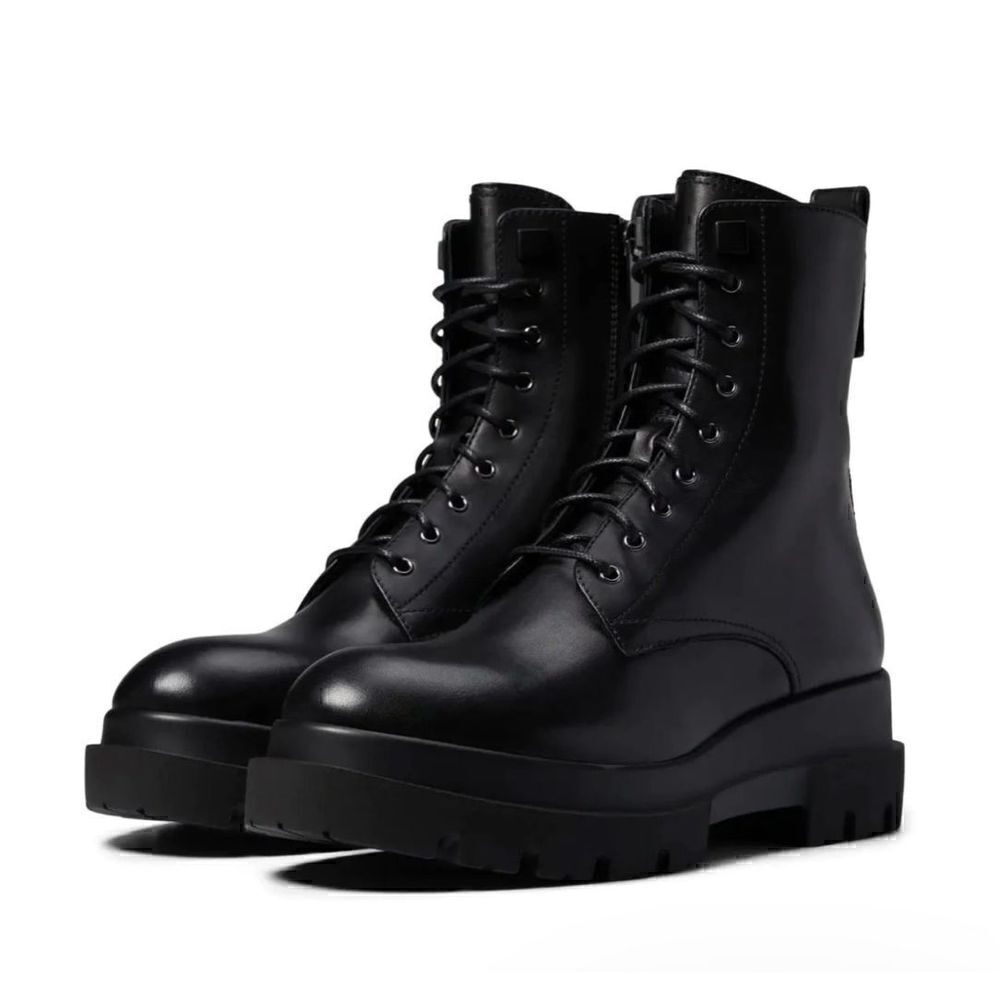 NWOB La Canadienne Brendan Waterproof Combat Boots
